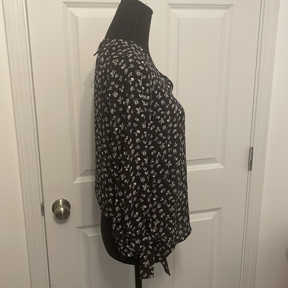 CeCe rich black XS shirt - Picture 2 of 6